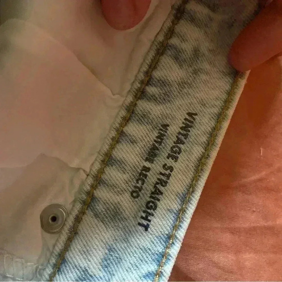 Universal Thread Vintage Straight Women’s Size 4 Jeans - Picture 5 of 6